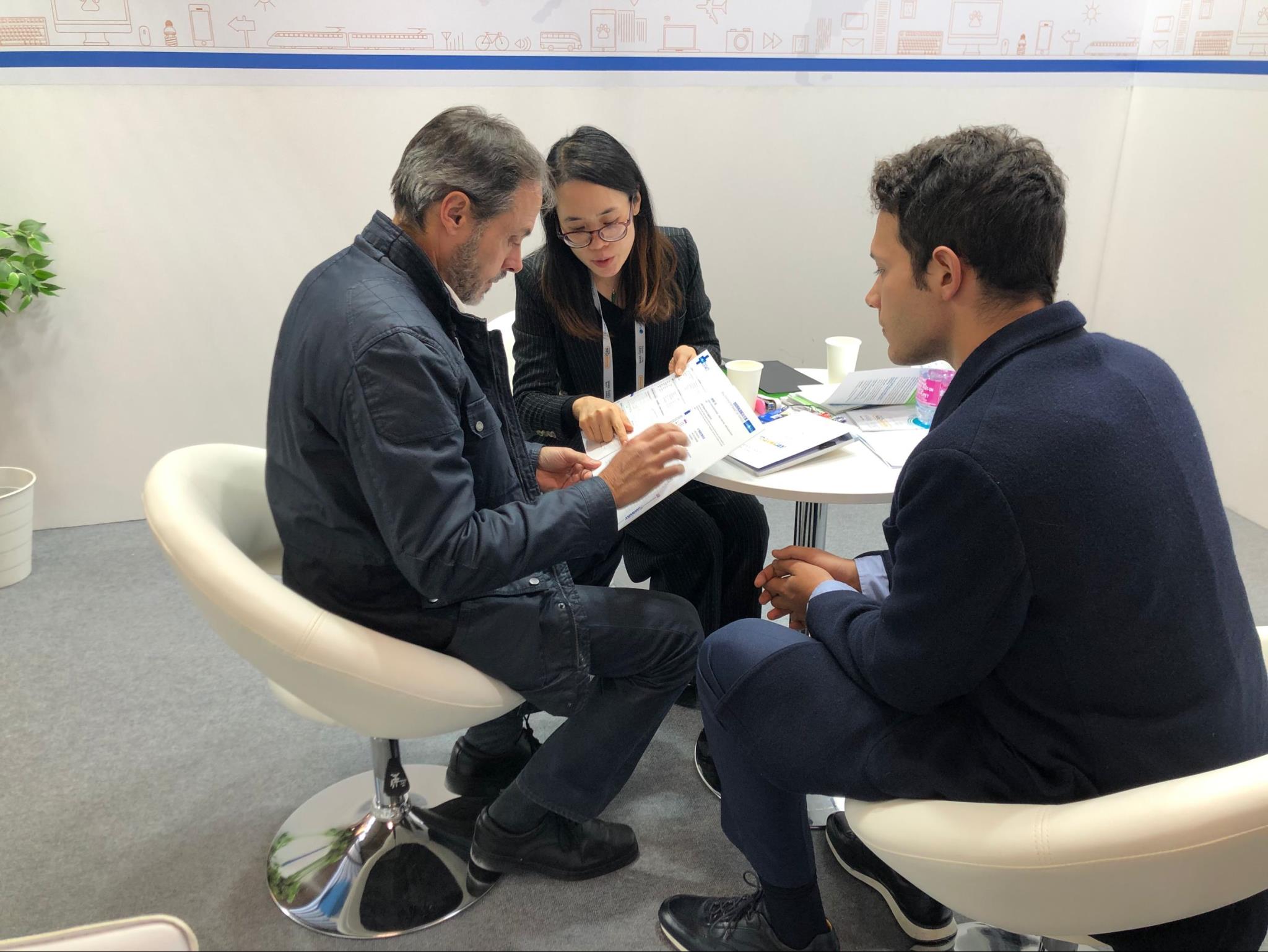 欧展图片2.jpg 欧展图片2.jpg